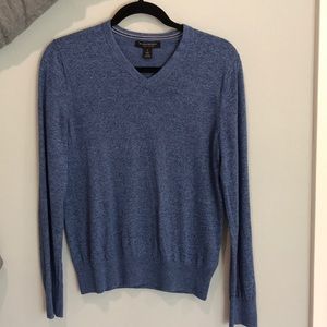 Banana republic luxury blend v-neck men’s sweater
